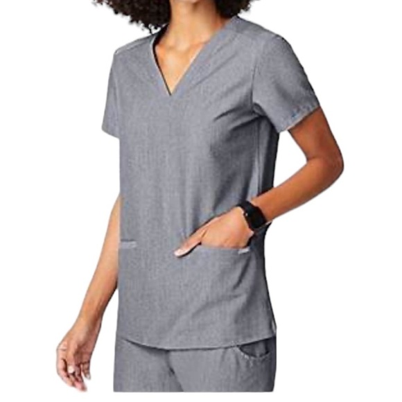 FIGS Casma Three Pocket Graphite Scrub Top Size XS New with tags! - Picture 1 of 11